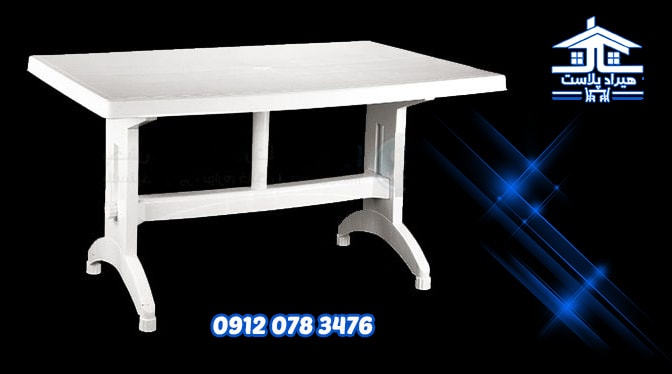 میز پلاستیکی استخر