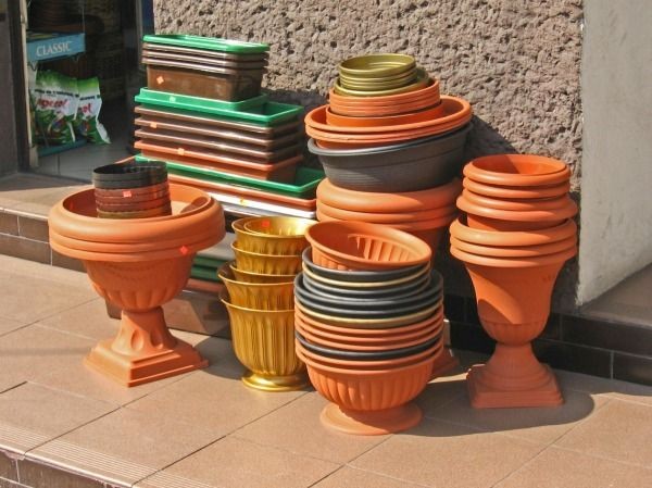 گلدان پلاستیکی رنگی بزرگ