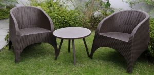 صندلی حصیری پلاستیکی